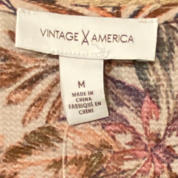 Vintage America Beige Floral Print Smocked Flutter Sleeve Top Size M NWT - Picture 8 of 11